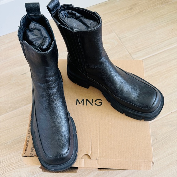 MNG Black Leather Combat Boots Thick Rubber Track Sole Ankle/Calf High - Picture 13 of 17